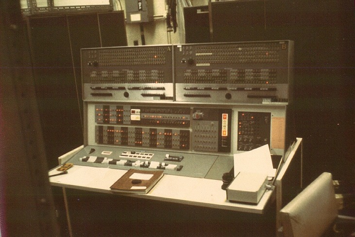 IBM 7090 console